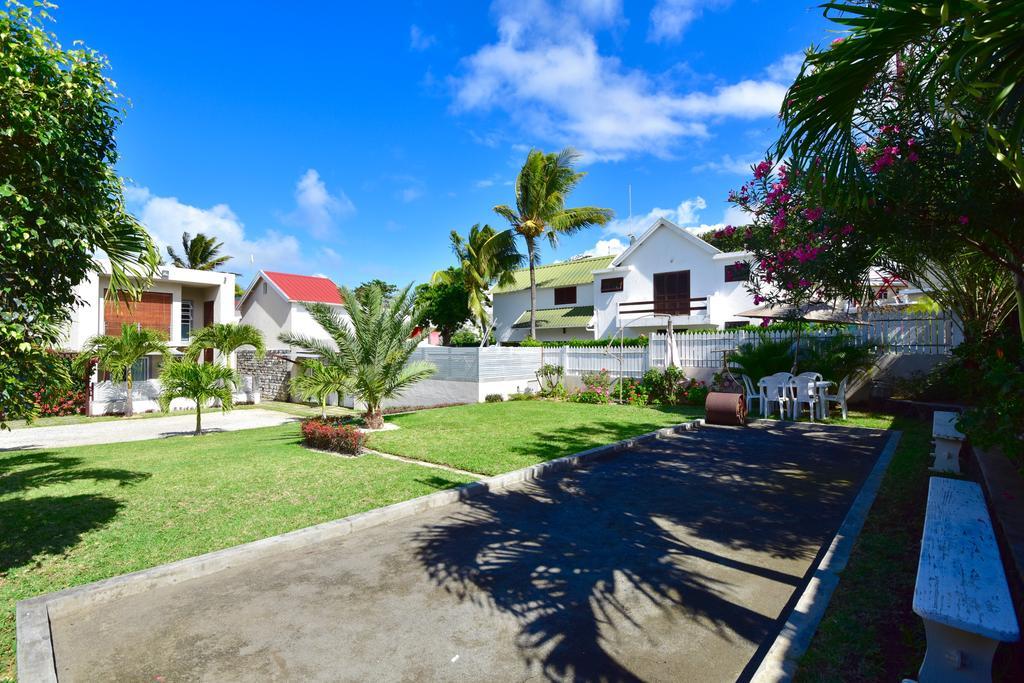 Turquoise Bay Beach Apartments Trou D'Eau Douce Esterno foto