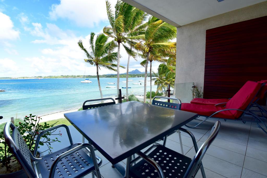 Turquoise Bay Beach Apartments Trou D'Eau Douce Esterno foto