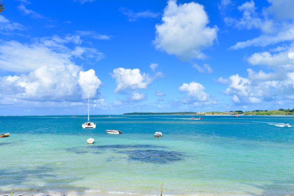 Turquoise Bay Beach Apartments Trou D'Eau Douce Esterno foto