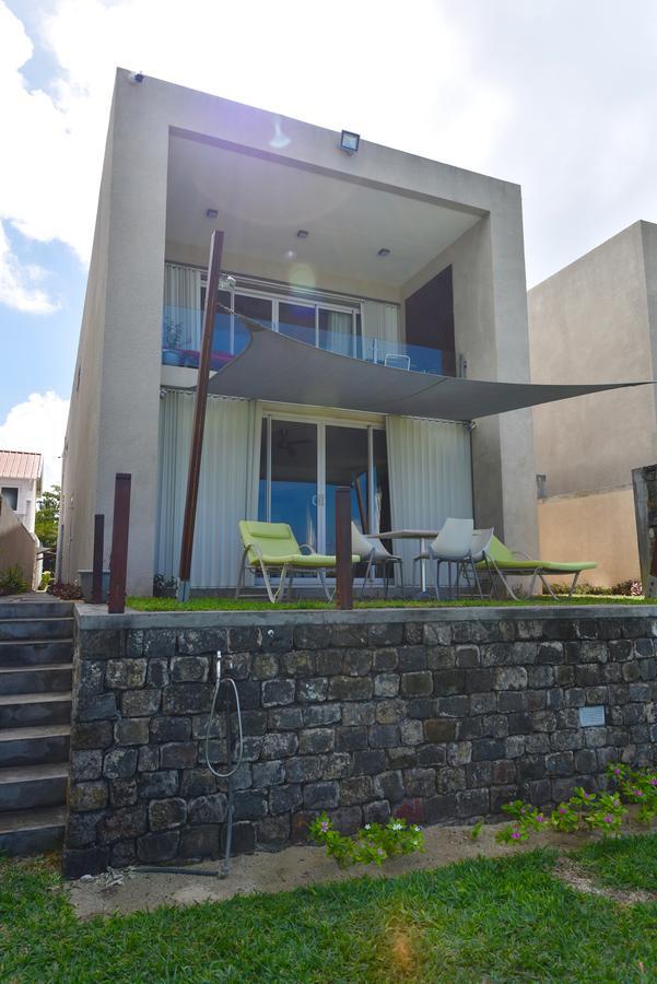 Turquoise Bay Beach Apartments Trou D'Eau Douce Esterno foto